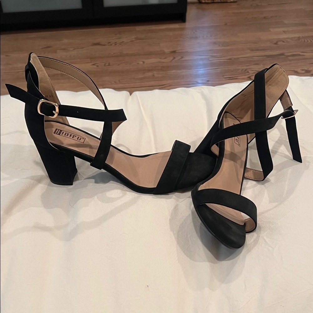 MIA Black Strappy Heels - Picture 2 of 2